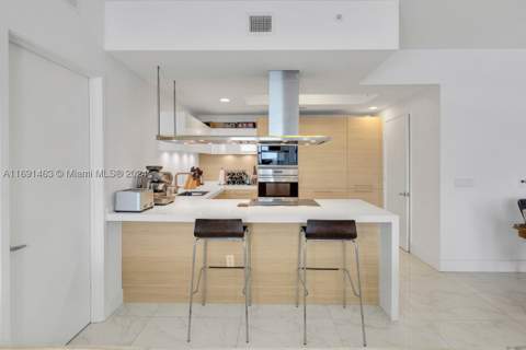 17301 Biscayne Blvd 1404, North Miami FL - photo 11 of 41
