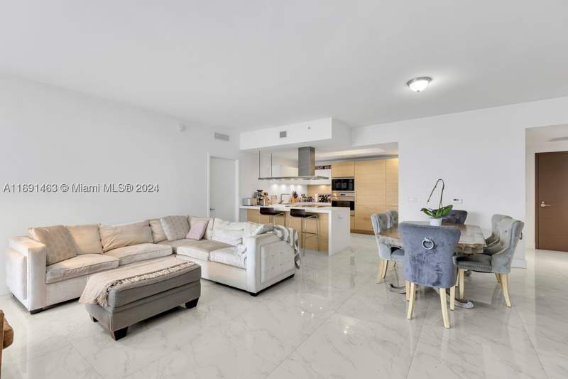 2 bedroom Condominium at 17301 Biscayne Blvd 1404, Marina Palms, North Miami — photo 4
