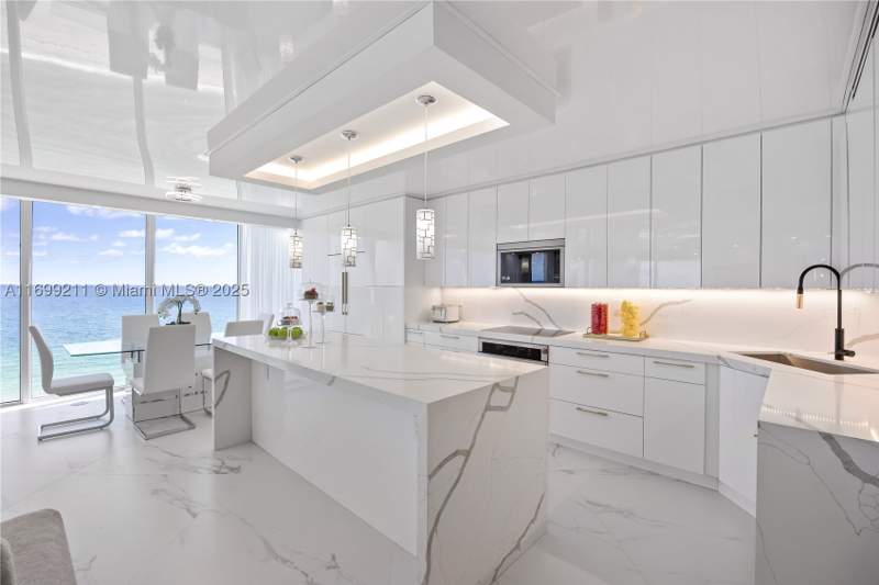 3 bedroom Condominium at 16445 Collins Ave 1126, Oceania II Condo, Sunny Isles Beach — photo 3