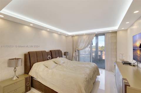 9801 W Collins Ave 5O/complete renovated, Bal Harbour FL - photo 14 of 25