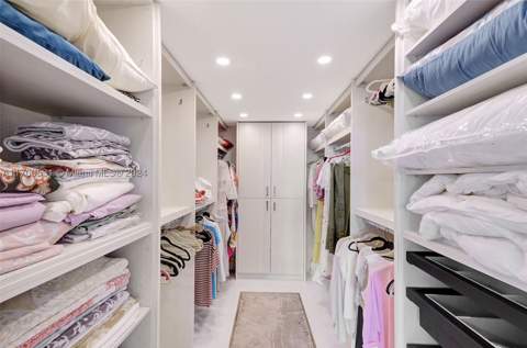 9801 W Collins Ave 5O/complete renovated, Bal Harbour FL - photo 15 of 25