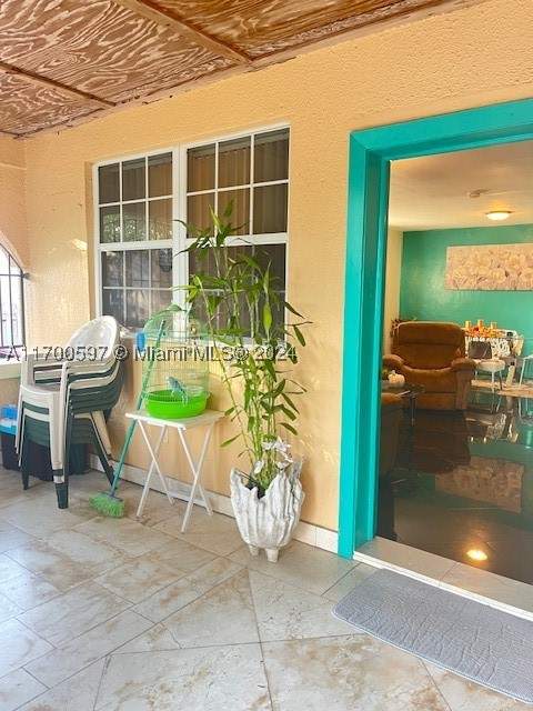 3 bedroom SingleFamilyResidence at 161 NW 35th St, Wynd Wood Park, Miami — photo 3