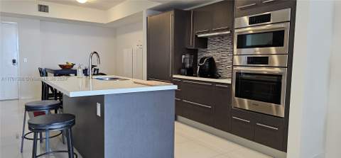 7825 NW 107th Ave 718, Doral FL - photo 13 of 30