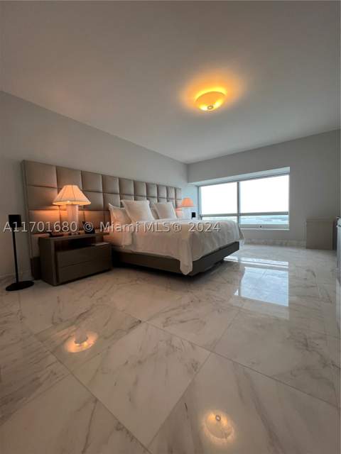 1435 Brickell Ave 3307, Miami FL - photo 11 of 77
