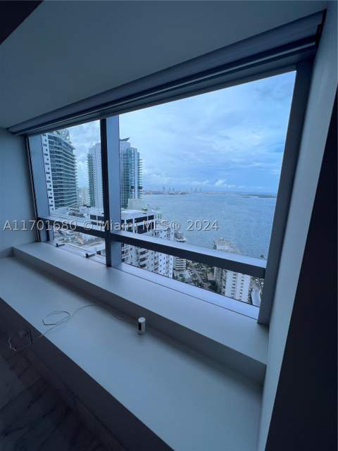 1435 Brickell Ave 3307, Miami FL - photo 18 of 77