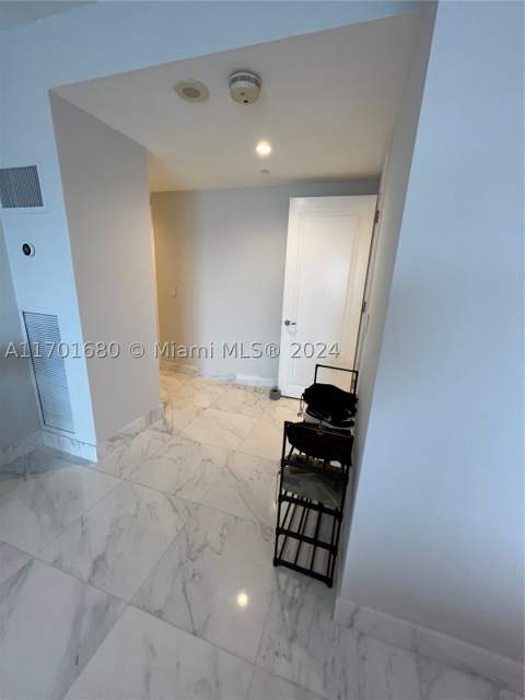 1435 Brickell Ave 3307, Miami FL - photo 19 of 77