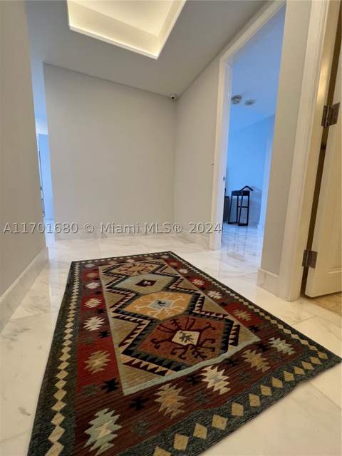 1435 Brickell Ave 3307, Miami FL - photo 7 of 77