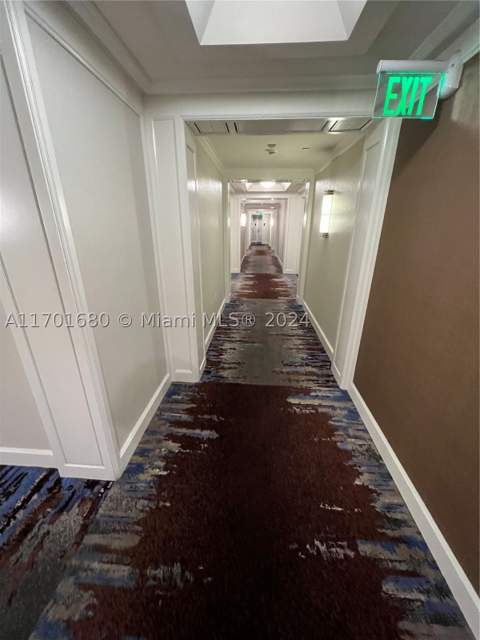 1435 Brickell Ave 3307, Miami FL - photo 8 of 77