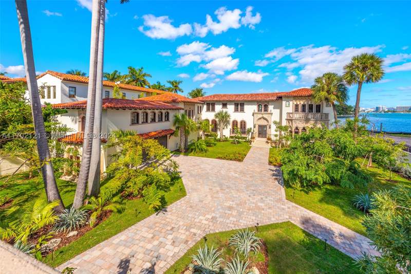 8 bedroom SingleFamilyResidence at 49 Palm Ave, Palm Island, Miami Beach — photo 4
