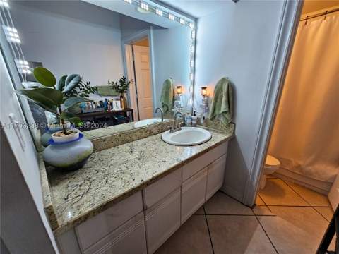 1559 Michigan Ave 104, Miami Beach FL - photo 9 of 14