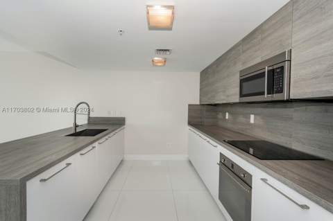 400 Sunny Isles Blvd 919, Sunny Isles Beach FL - photo 14 of 30
