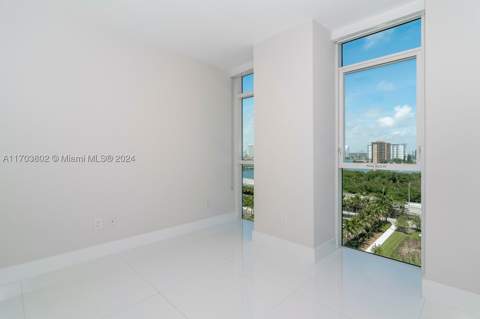 400 Sunny Isles Blvd 919, Sunny Isles Beach FL - photo 24 of 30