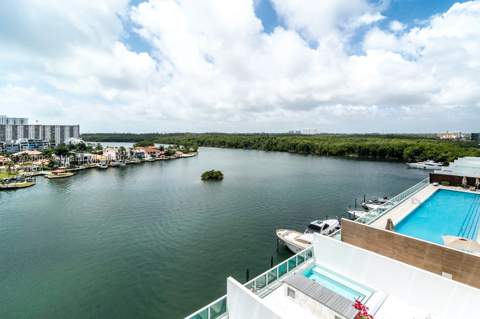 400 Sunny Isles Blvd 919, Sunny Isles Beach FL - photo 6 of 30