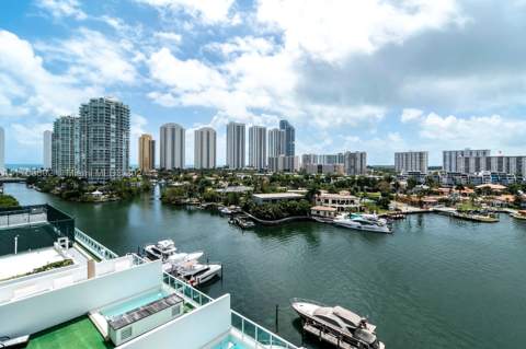 400 Sunny Isles Blvd 919, Sunny Isles Beach FL - photo 7 of 30