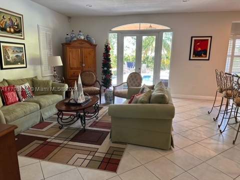 10601 SW 128th St, Miami FL - photo 12 of 30