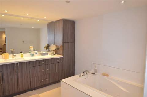 19355 Turnberry Way 7-L, Aventura FL - photo 17 of 39