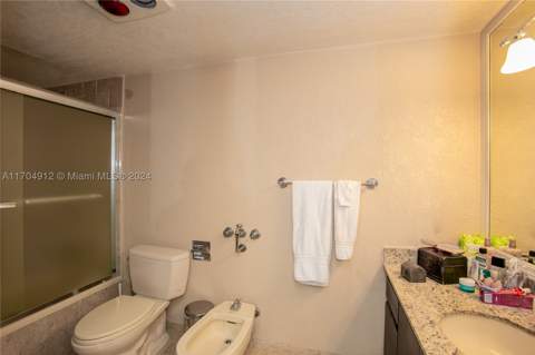 1800 NE 114th St 1911, Miami FL - photo 13 of 24