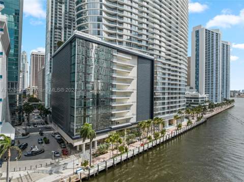 300 Biscayne Blvd Way 5209, Miami FL - photo 21 of 42