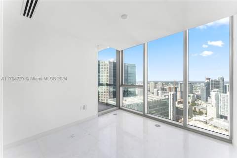 300 Biscayne Blvd Way 5209, Miami FL - photo 8 of 42