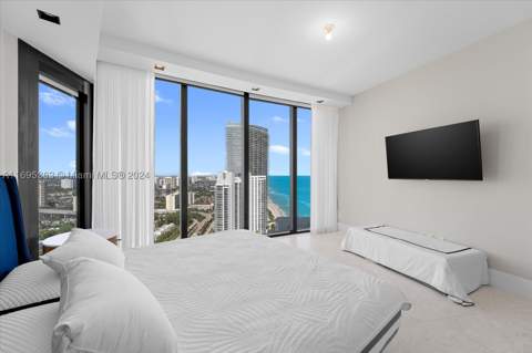 18555 Collins Ave 3405, Sunny Isles Beach FL - photo 20 of 24