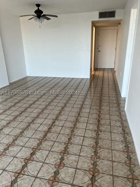15600 NW 7th Ave 821, Miami FL - photo 6 of 11