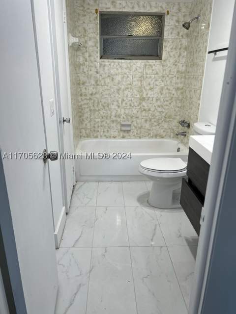 15600 NW 7th Ave 821, Miami FL - photo 8 of 11