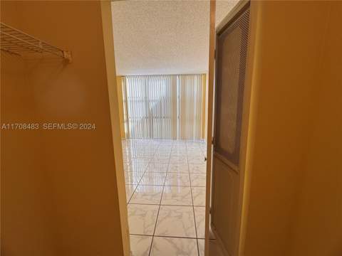 16919 N Bay Rd 117, Sunny Isles Beach FL - photo 16 of 20