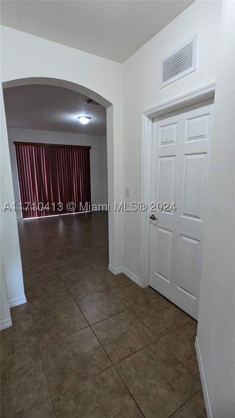 11840 SW 154th Ave 11840, Miami FL - photo 11 of 61
