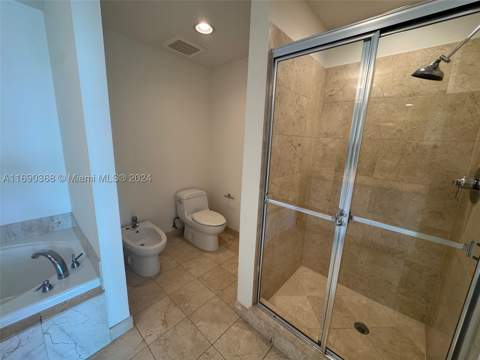 3330 NE 190 St 1215, Aventura FL - photo 23 of 35