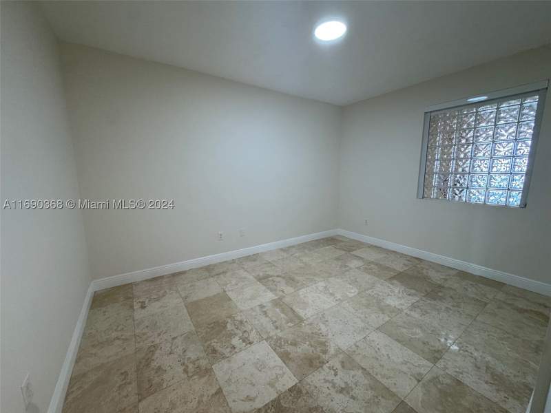 3 bedroom Condominium at 3330 NE 190 St 1215, Aventura Marina II, Aventura — photo 4