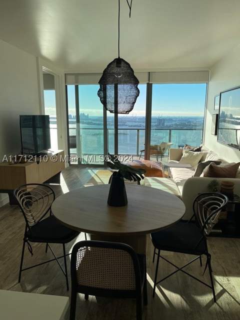 650 NE 32nd St 3606, Miami FL - photo 10 of 20