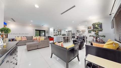 27200 SW 162nd Ave, Homestead FL - photo 11 of 47