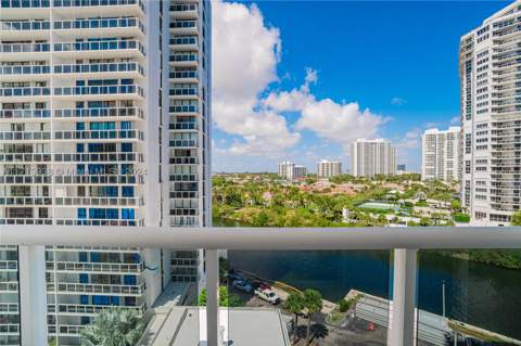 20515 E Country Club Dr 1048, Aventura FL - photo 23 of 35