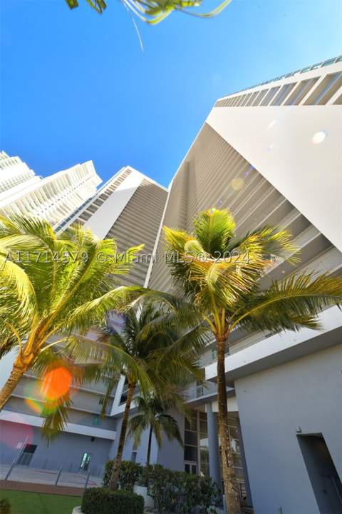 888 Biscayne Blvd 2511, Miami FL - photo 24 of 26