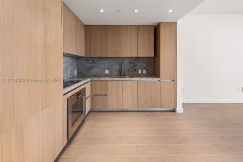 500 Alton Rd 908, Miami Beach FL - photo 12 of 28