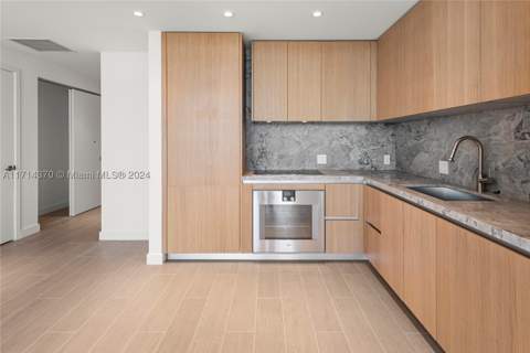 500 Alton Rd 908, Miami Beach FL - photo 13 of 28