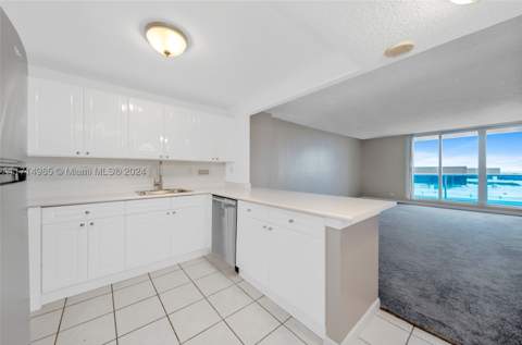 2301 Collins Ave 1030, Miami Beach FL - photo 15 of 33