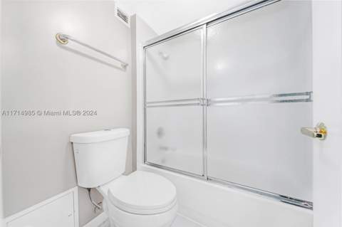 2301 Collins Ave 1030, Miami Beach FL - photo 23 of 33