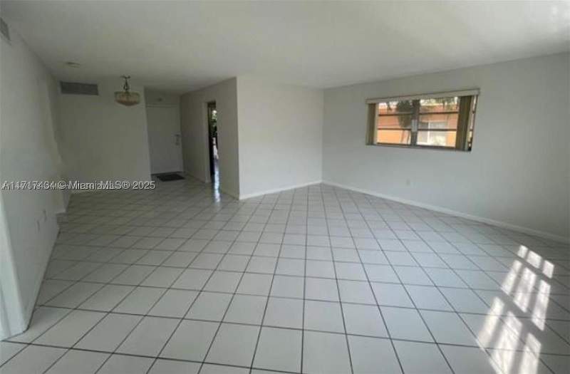 2 bedroom Condominium at 1020 94th St 203, Chatillon Hall Condominiu, Bay Harbor Islands — photo 2