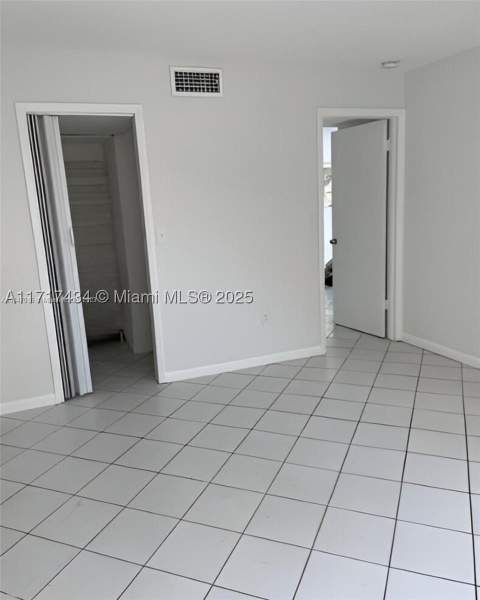 1020 94th St 203, Bay Harbor Islands FL - photo 8 of 18