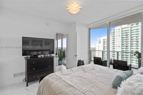 488 NE 18th St 4009, Miami FL - photo 14 of 44