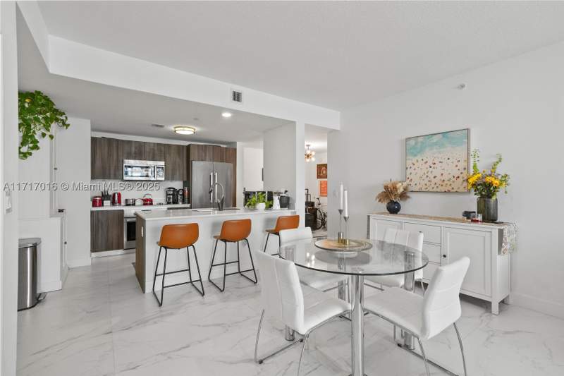 2 bedroom Condominium at 488 NE 18th St 4009, Aria On The Bay Condo, Miami — photo 4