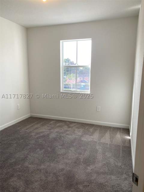 12623 NW 24th Ave 12623, Miami FL - photo 9 of 21