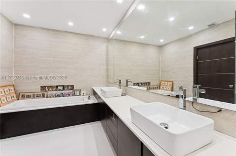 3700 Island Blvd Cph03, Aventura FL - photo 13 of 18