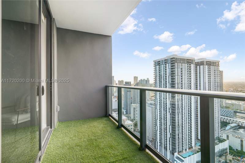 1 bedroom Condominium at 601 NE 1 Ave 3604, 159 NE 6th Street Condo, Miami — photo 4