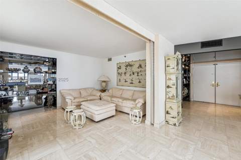 10175 Collins Ave 1202, Bal Harbour FL - photo 16 of 34