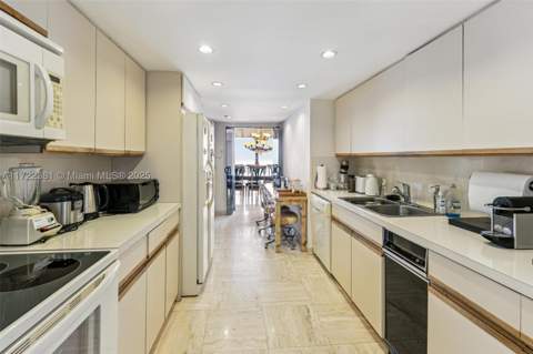 10175 Collins Ave 1202, Bal Harbour FL - photo 7 of 34