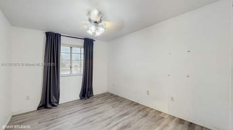 5323 NW 109th Ct, Doral FL - photo 23 of 36