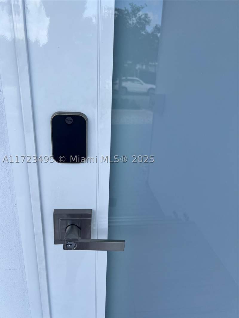 3 bedroom SingleFamilyResidence at 7549 Adventure Ave, Treasure Plaza, North Bay Village — photo 5