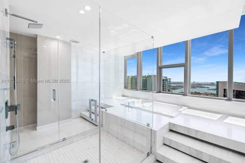851 NE 1st Ave Ph 5411, Miami FL - photo 16 of 40